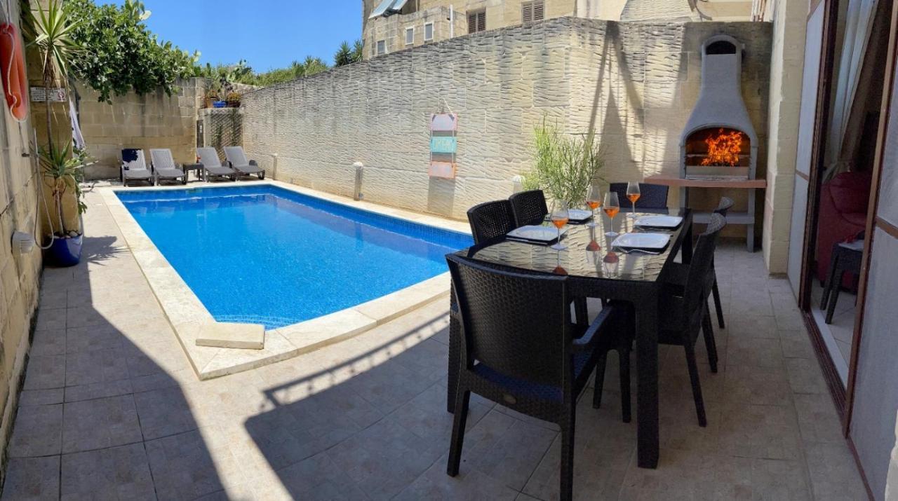 400 Year Old Converted Farmhouse With Private Pool Villa Xagħra Eksteriør billede